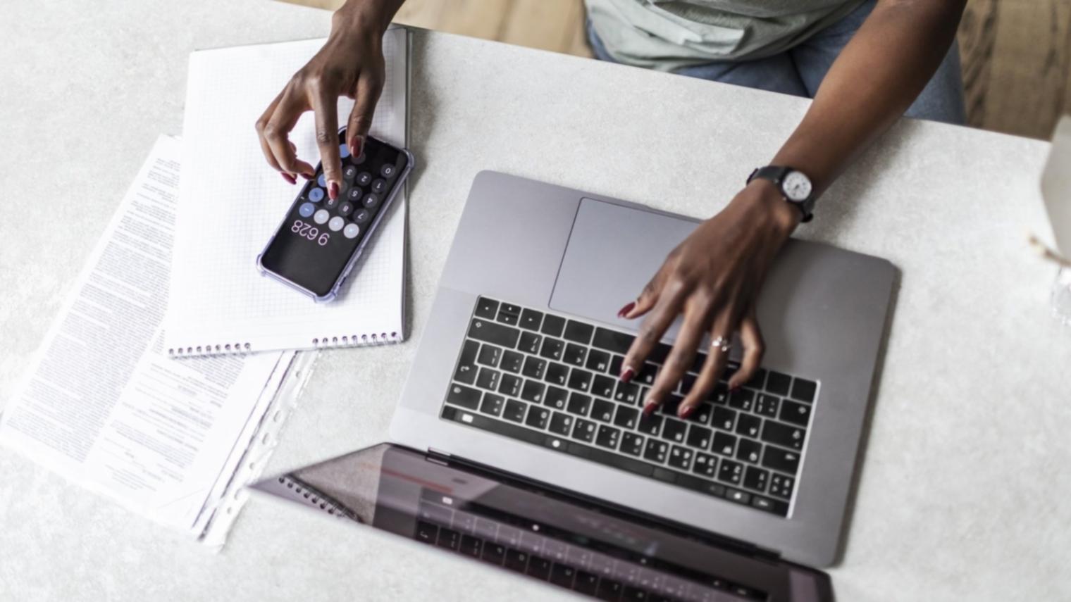 Internationale Lernplattformen und globale Bildungsnetzwerke